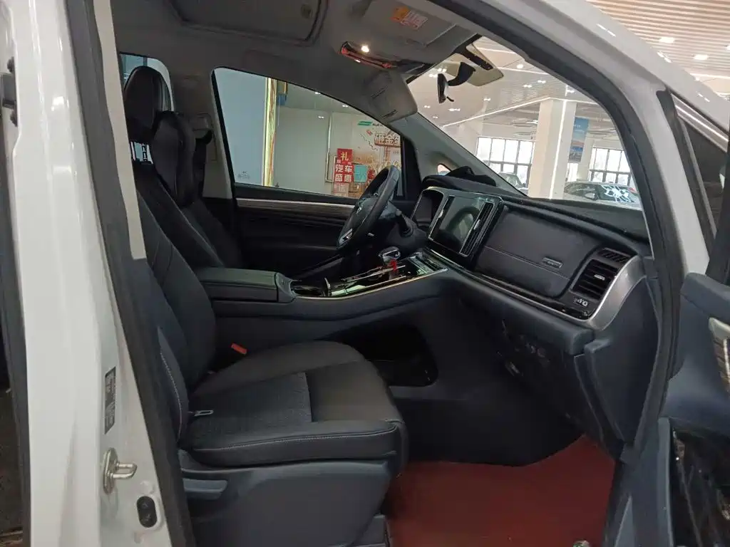 GAC Motor Trumpchi M8 — миниатюра 9