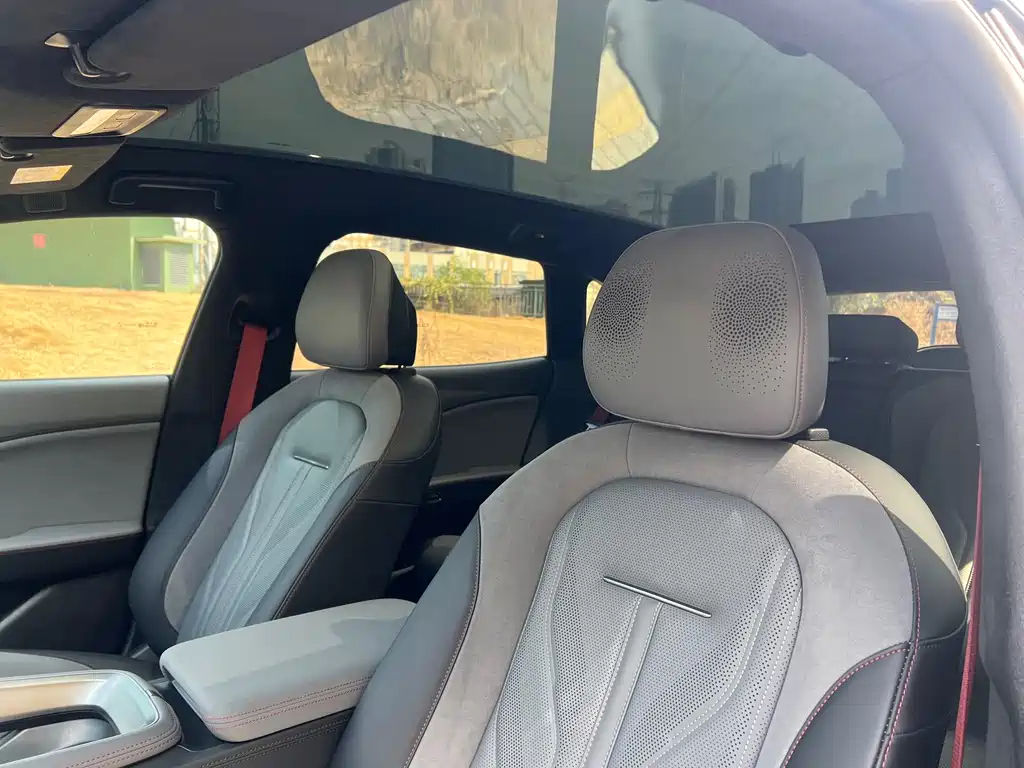 ZEEKR EXTREME KRYPTON 007