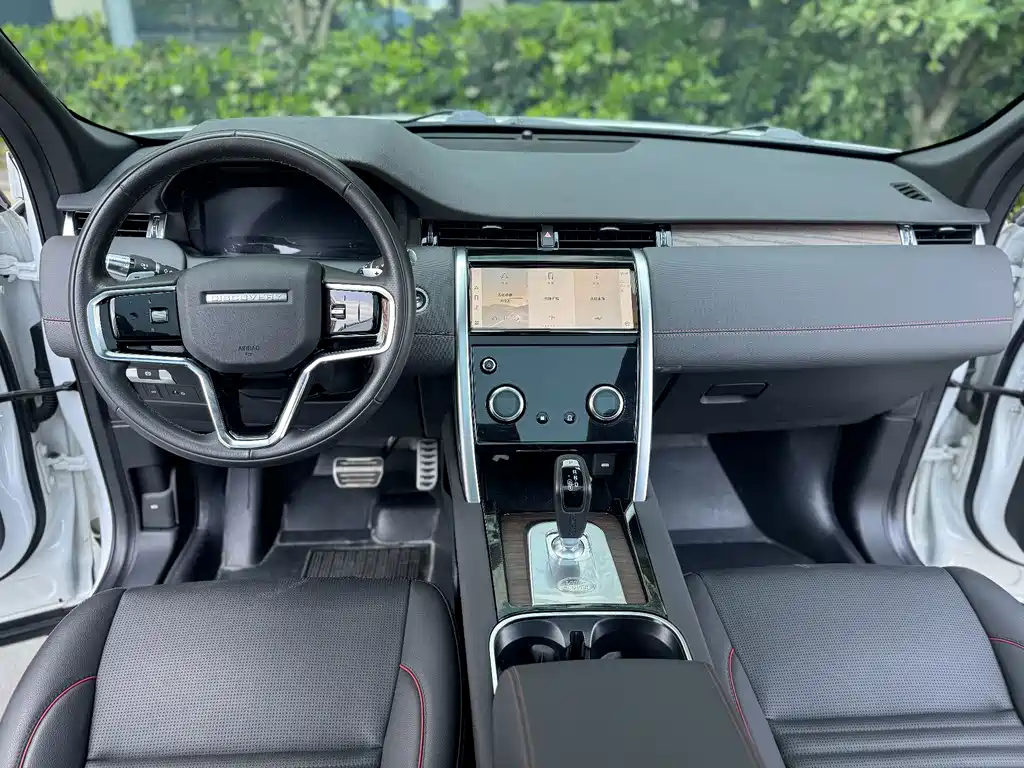 Land Rover Discovery Sport — миниатюра 5