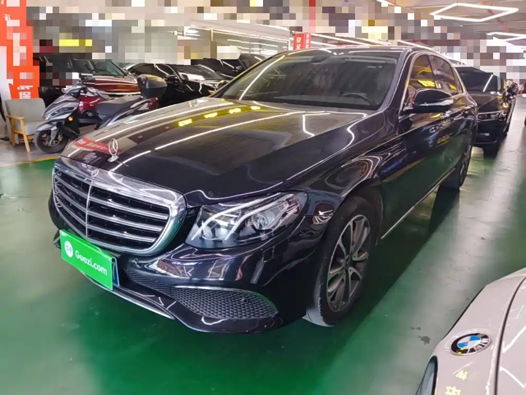 Mercedes-Benz E-Class — миниатюра 2
