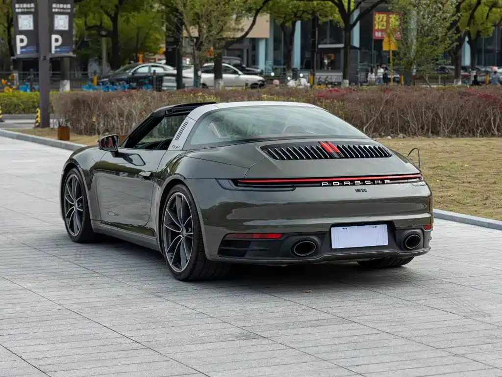 Porsche 911 — миниатюра 6