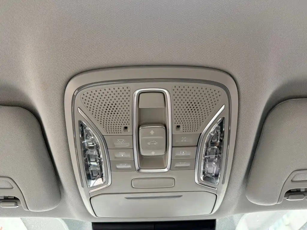 GAC Motor Trumpchi M6 — миниатюра 19
