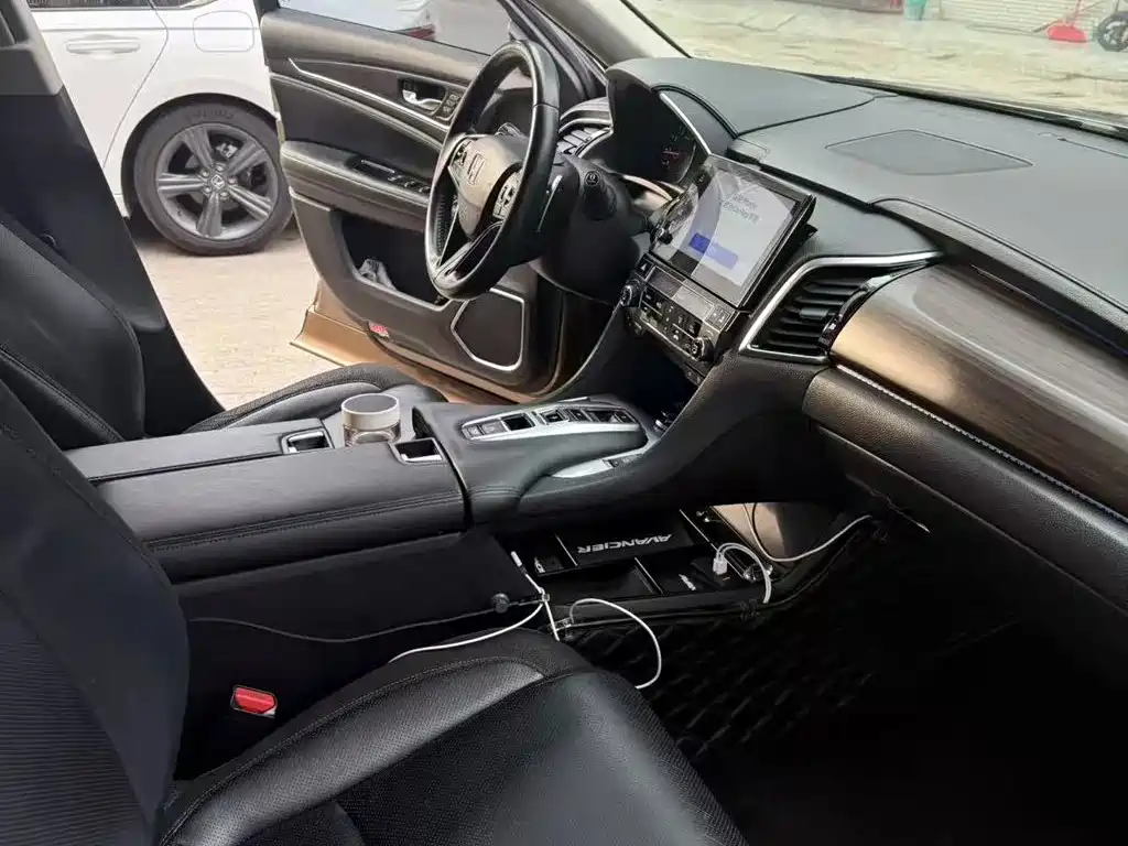 Honda Avancier — миниатюра 2
