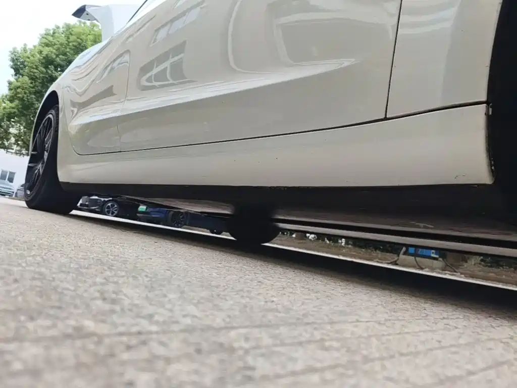 Tesla Model 3 — миниатюра 21
