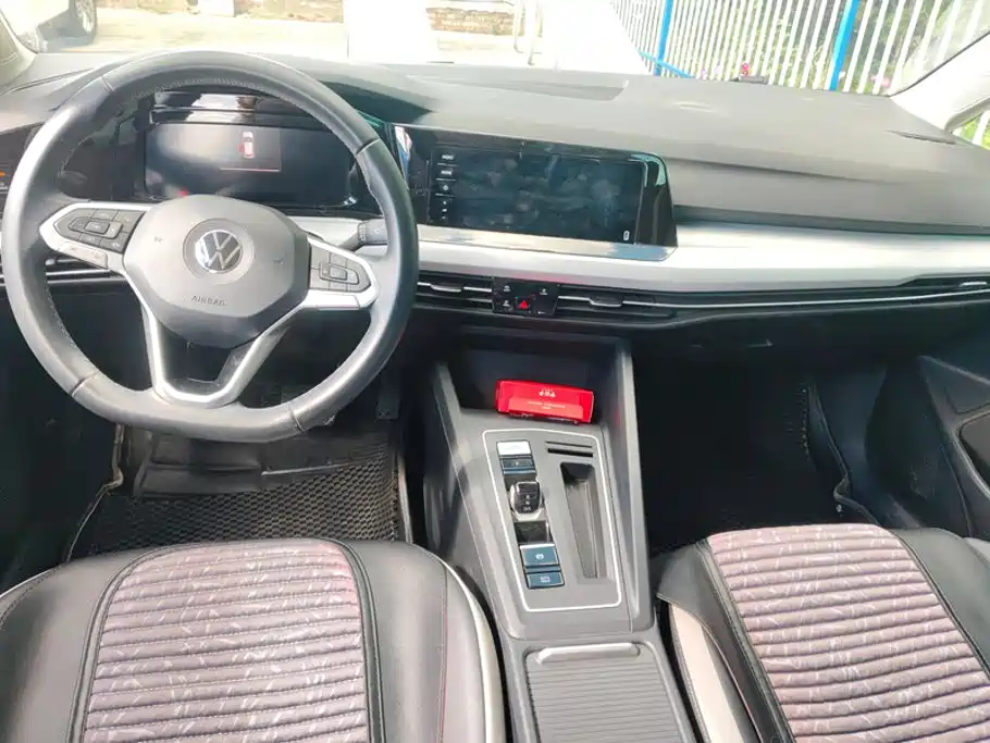 Volkswagen Golf — миниатюра 12