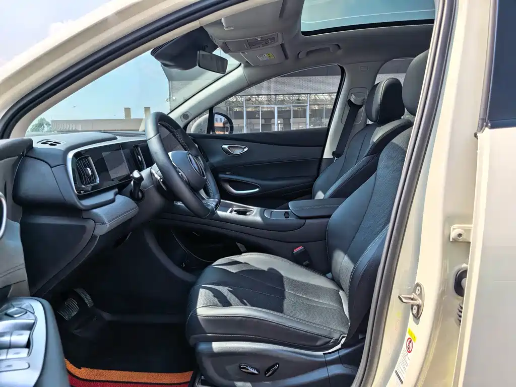 BYD Sealion 05 EV — миниатюра 16