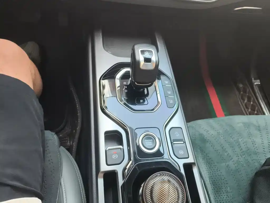 Geely Cowboy — миниатюра 15