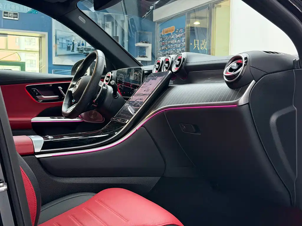Mercedes-Benz GLC AMG — миниатюра 16