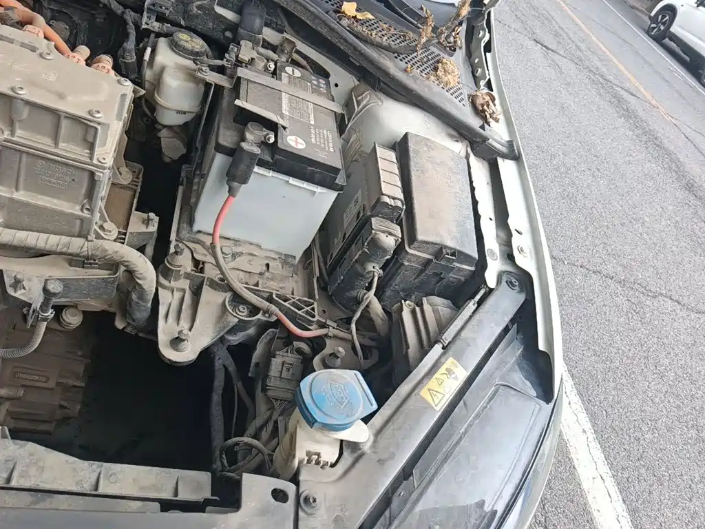 Volkswagen Golf EV — миниатюра 22