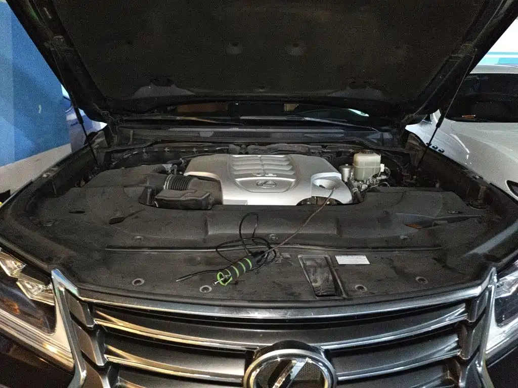 Lexus LX — миниатюра 11