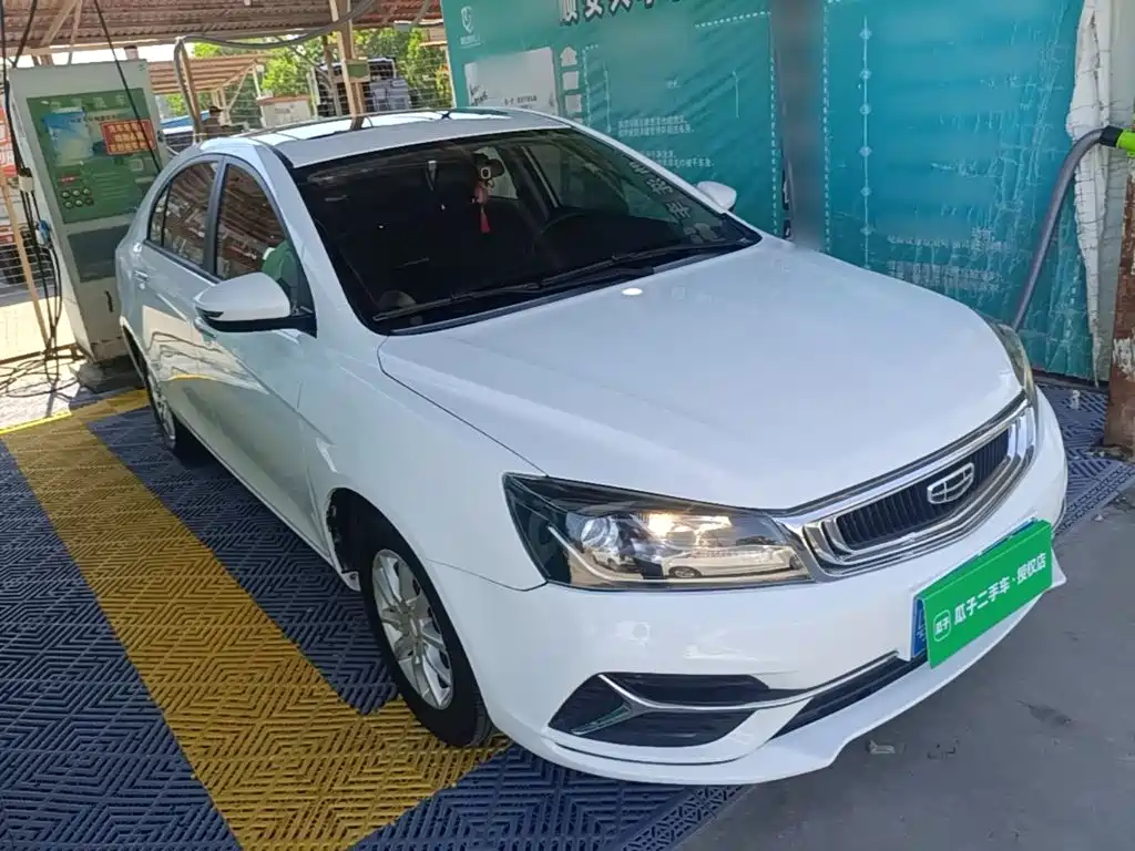 Geely Emgrand — миниатюра 4
