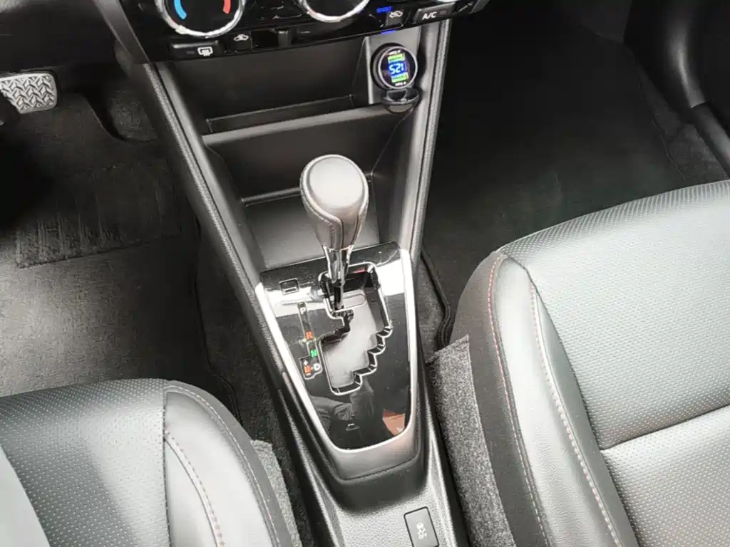 Toyota Yaris L — миниатюра 14