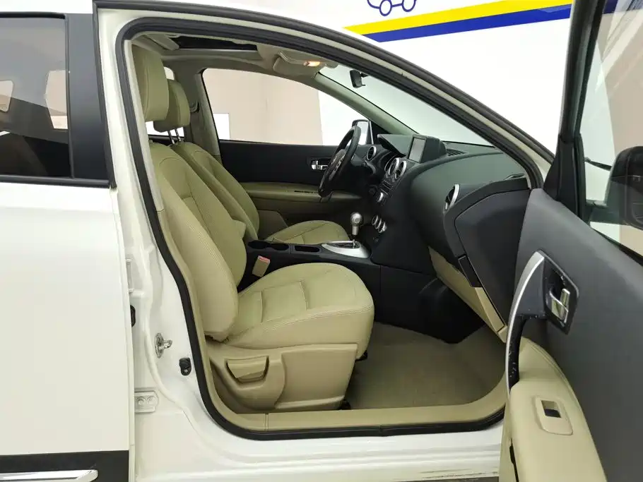 Nissan Qashqai — миниатюра 8