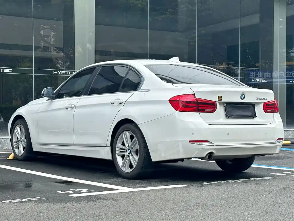 BMW 3 Series — миниатюра 6