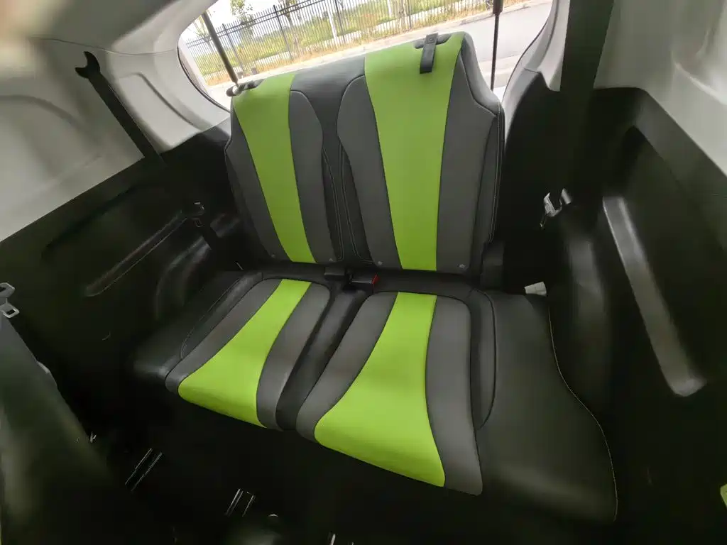 Roewe Clever — миниатюра 15