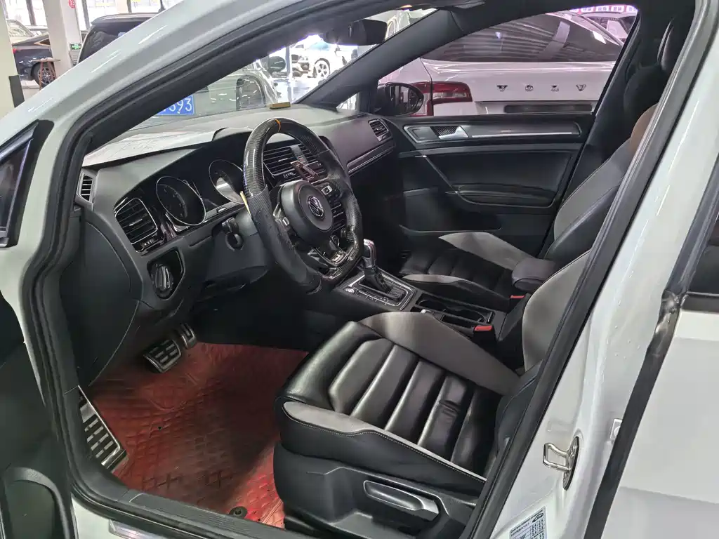 Volkswagen Golf — миниатюра 7