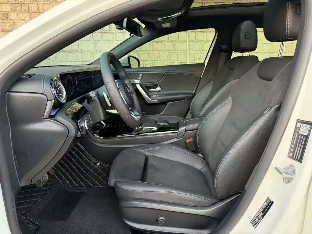 Mercedes-Benz A-Class — миниатюра 3