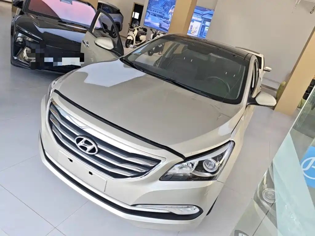 Hyundai Mistra — миниатюра 2