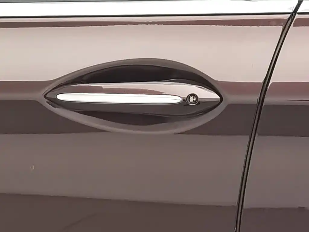 BMW 5 Series GT — миниатюра 18