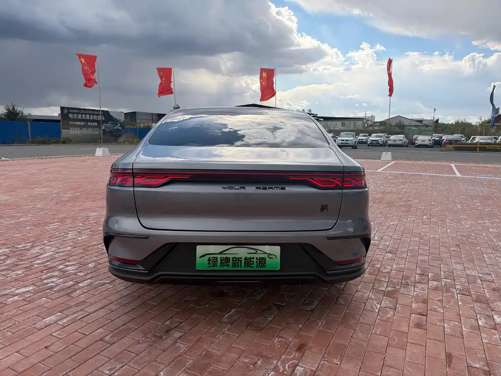 BYD Han — миниатюра 8