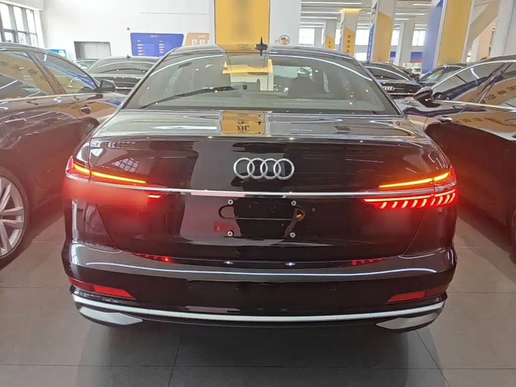 Audi A6L — миниатюра 6