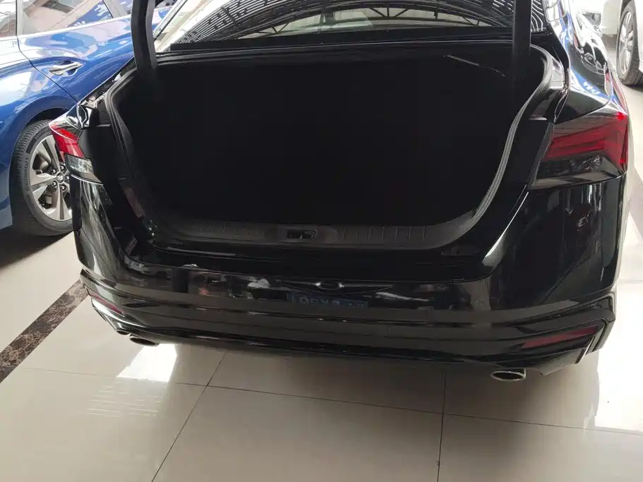 Nissan Teana — миниатюра 4