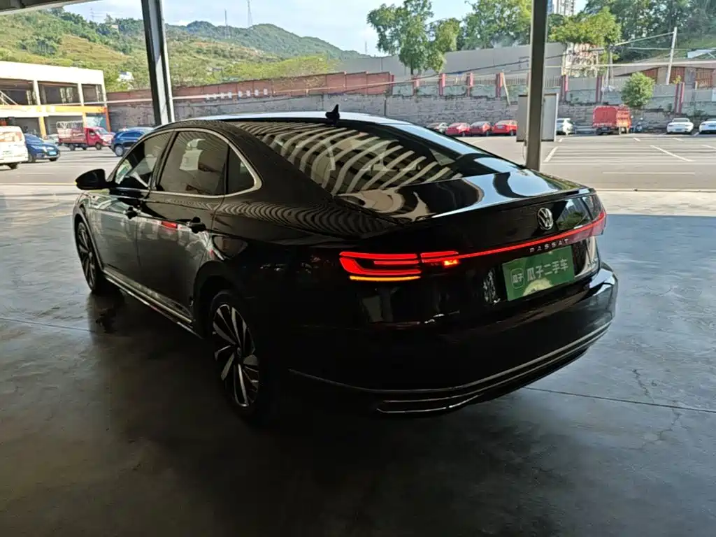 Volkswagen Passat — миниатюра 5