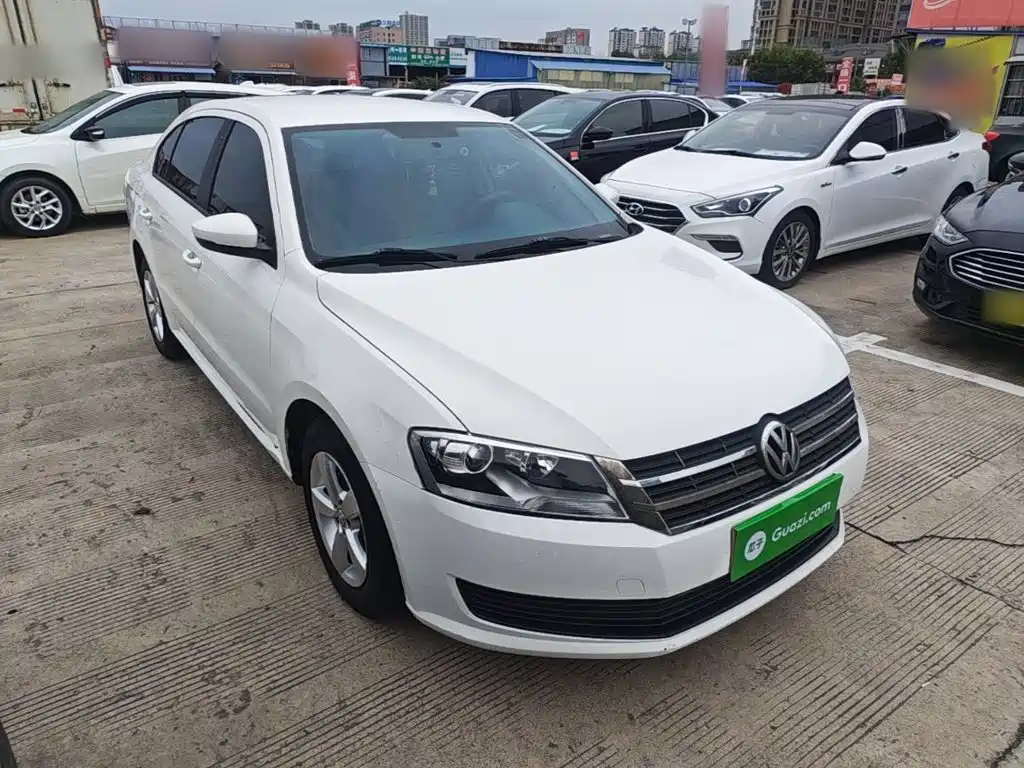 Volkswagen Lavida — миниатюра 4