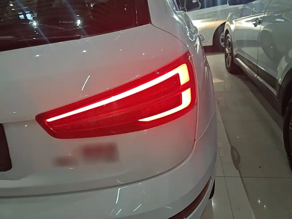 Audi Q3 — миниатюра 8