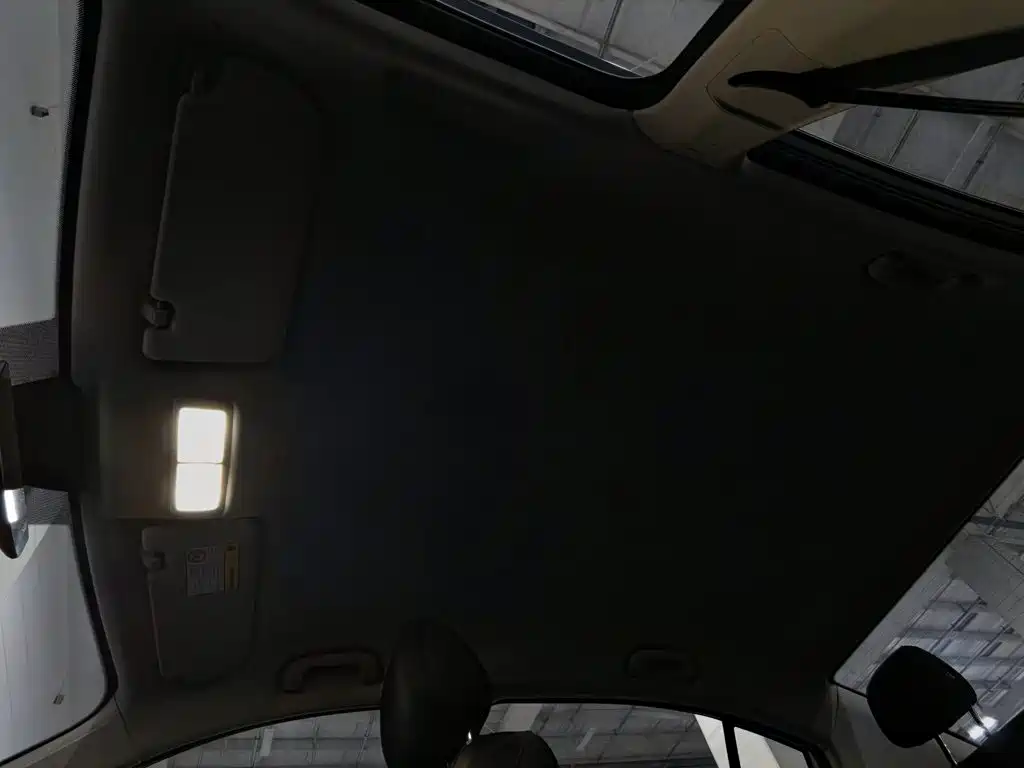Roewe i5 — миниатюра 14
