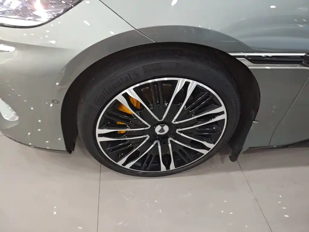 Denza Denza Z9GT — миниатюра 23