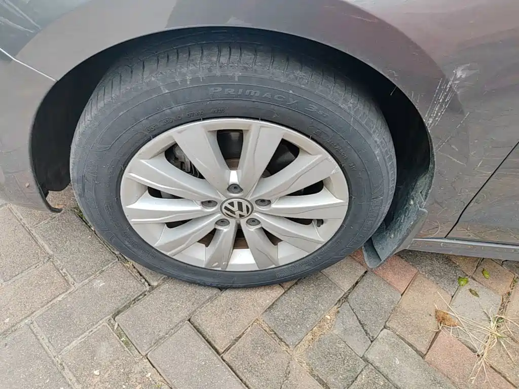 Volkswagen Sagitar — миниатюра 23