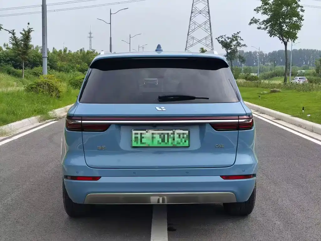 Li Auto Li ONE — миниатюра 4