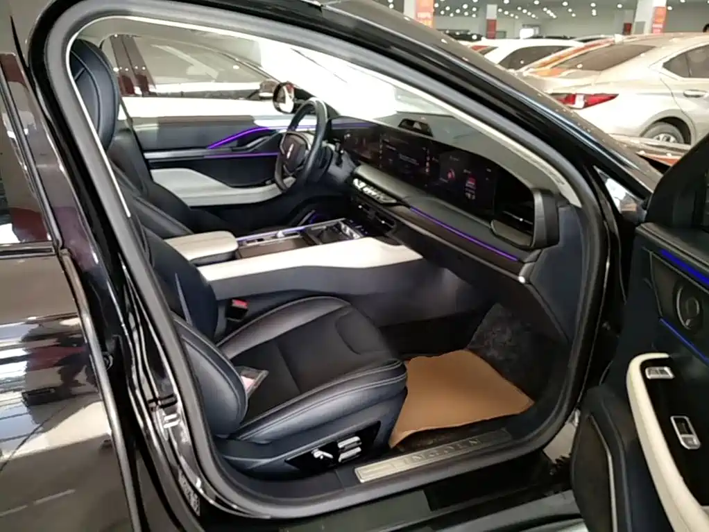 Lincoln Z — миниатюра 25
