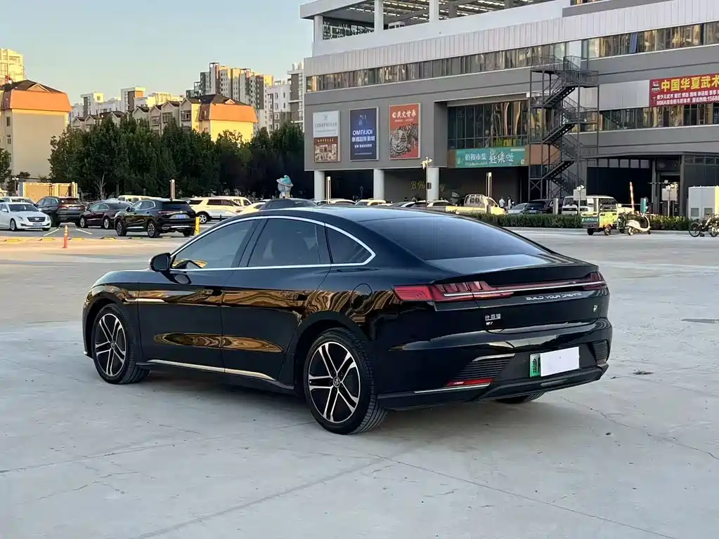 BYD Han — миниатюра 6