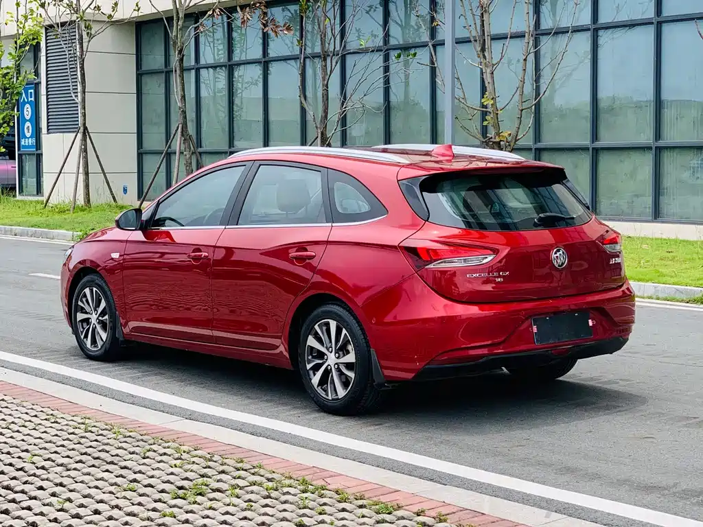 Buick Excelle — миниатюра 6