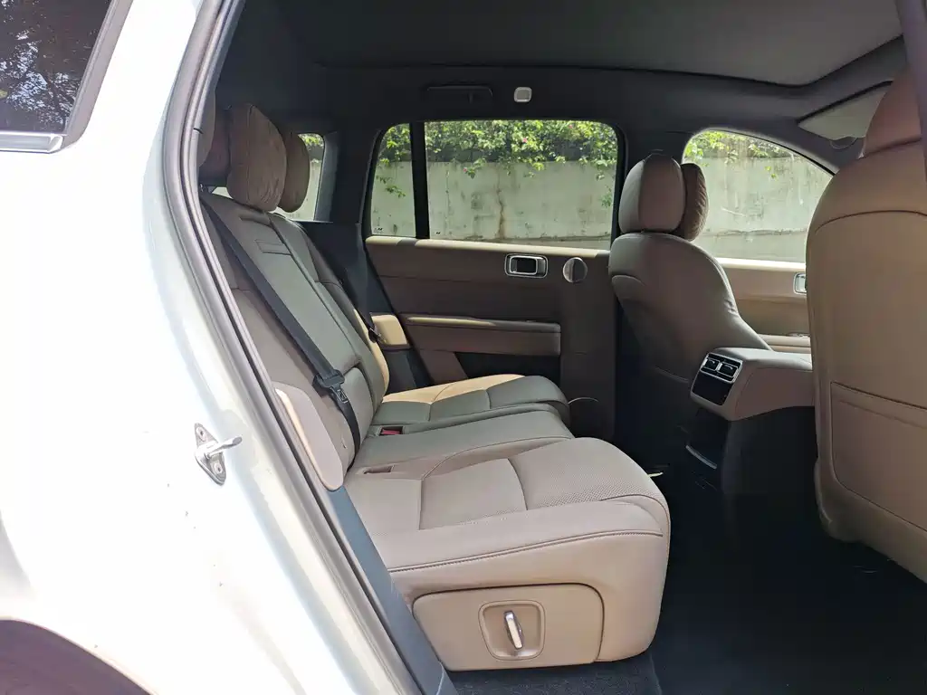 Li Auto Li L6 — миниатюра 8