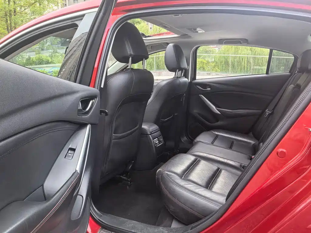 Mazda Atenza — миниатюра 6