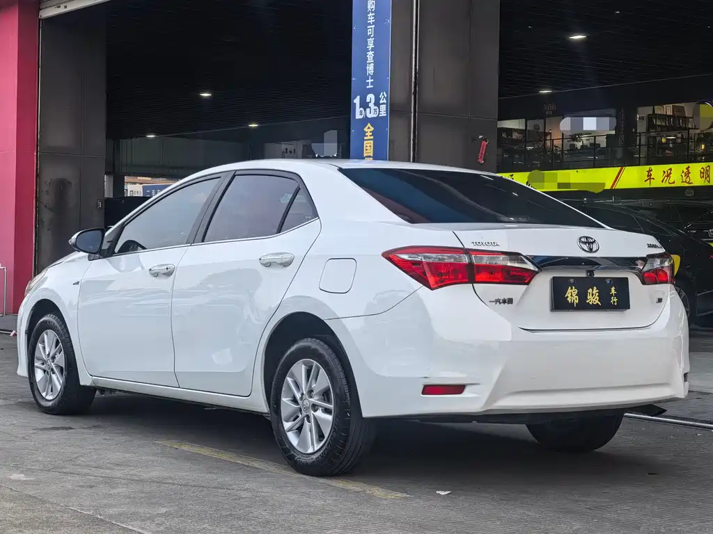 Toyota Corolla — миниатюра 4