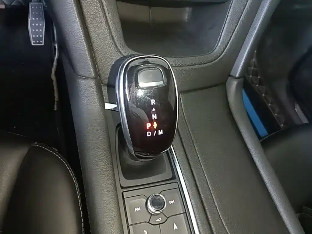 Cadillac XT5 — миниатюра 14