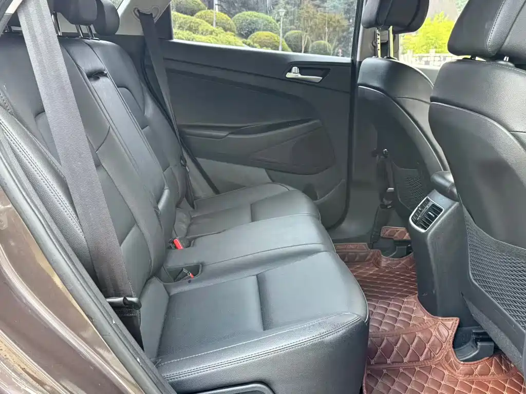Hyundai Tucson — миниатюра 15