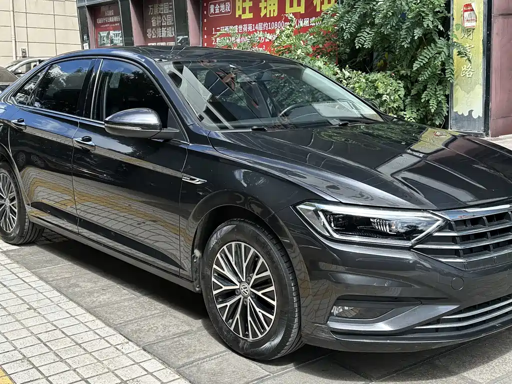 Volkswagen Sagitar — миниатюра 3