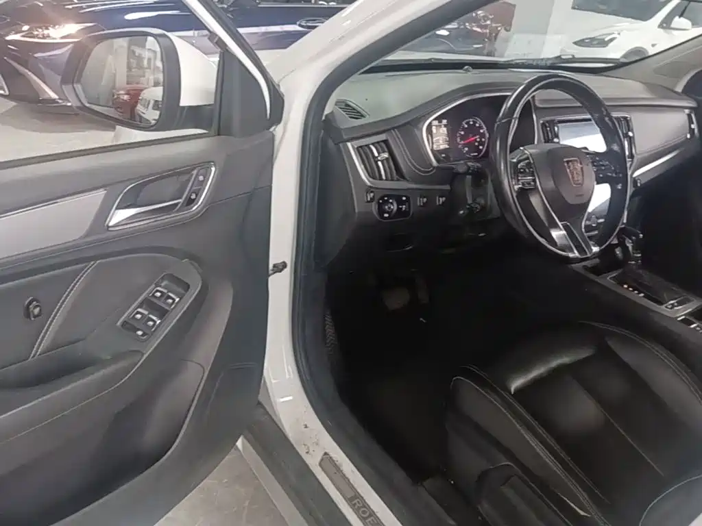 Roewe RX5 — миниатюра 16