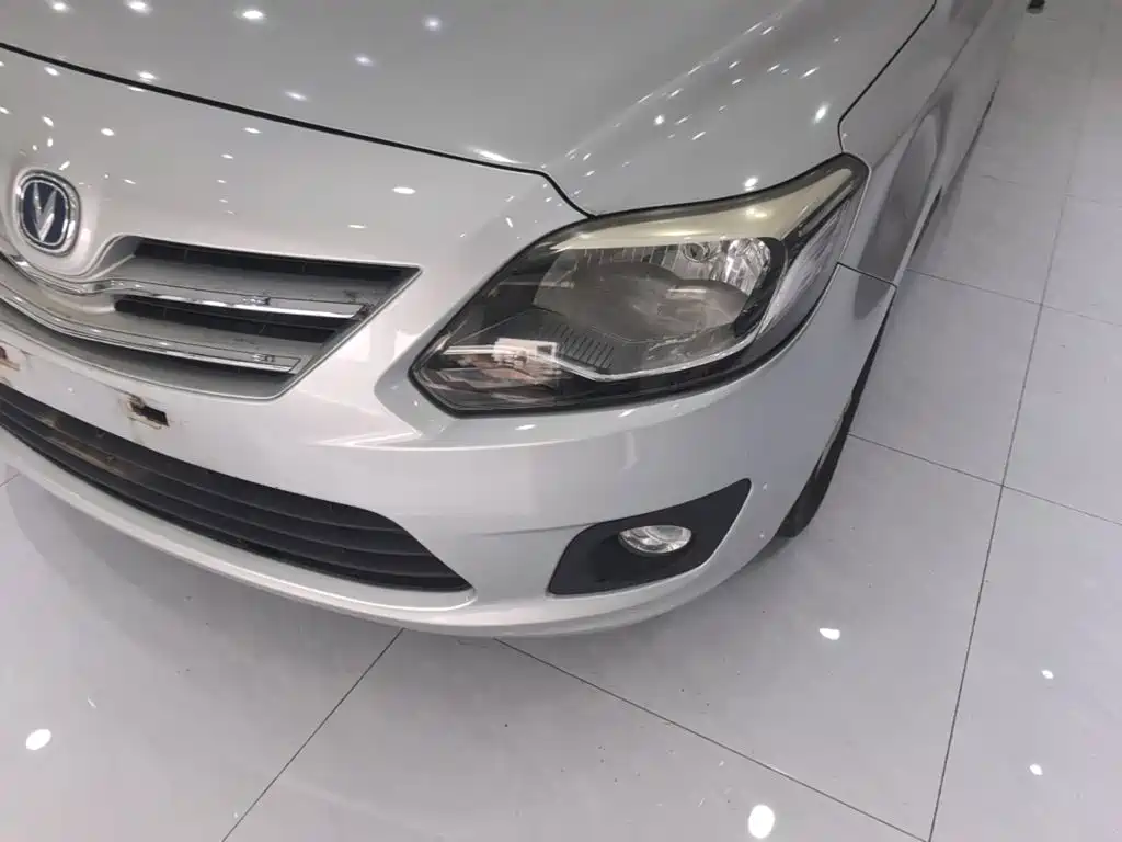 Changan V3 — миниатюра 24