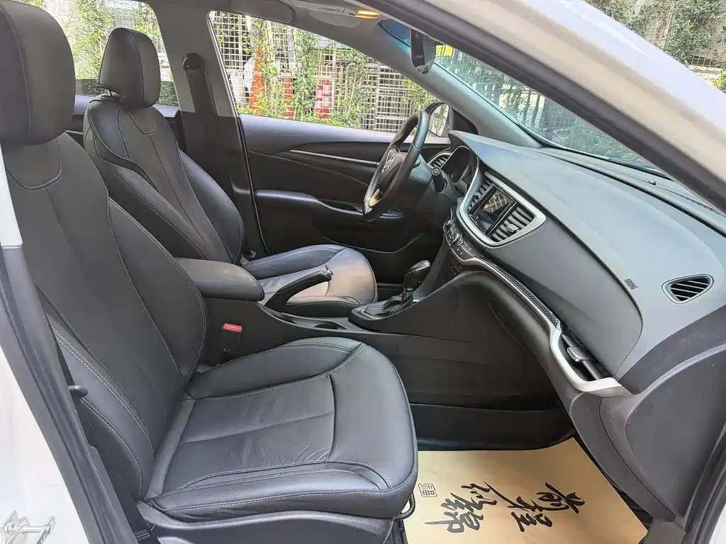 Buick Excelle — миниатюра 7
