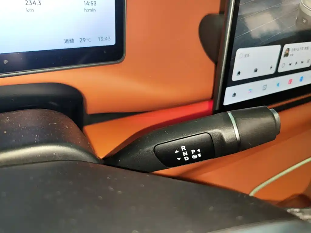 Leapmotor Leapmotor C10 — миниатюра 14