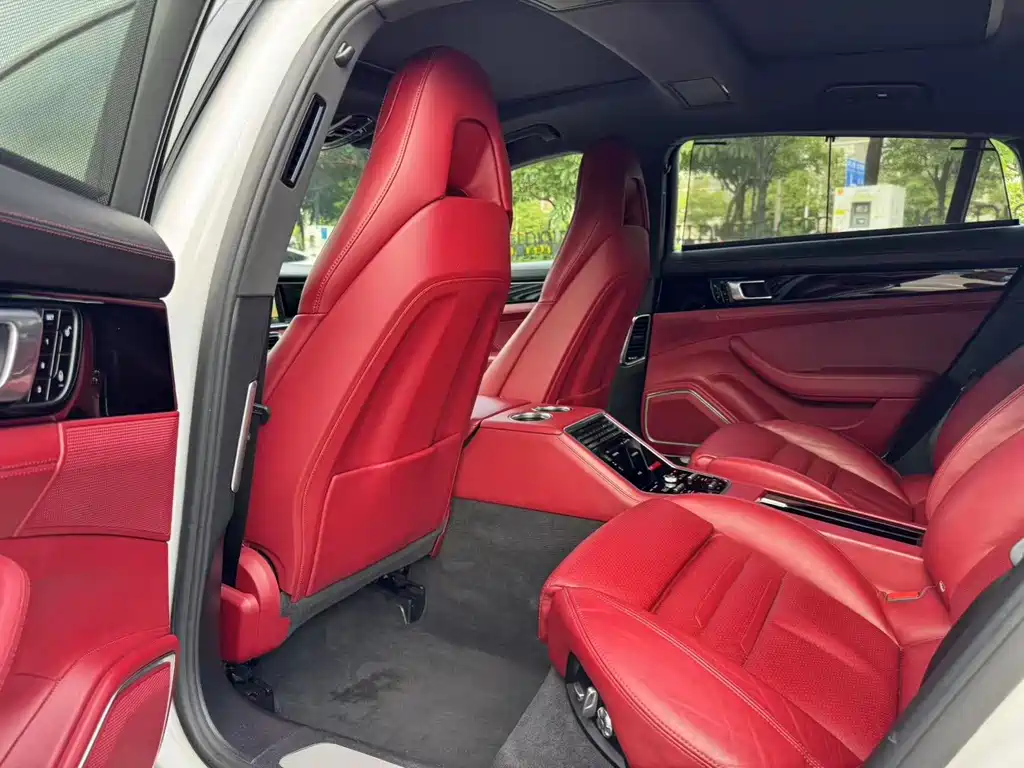 Porsche Panamera — миниатюра 5