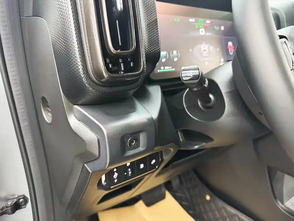 Haval Menglong New Energy — миниатюра 10