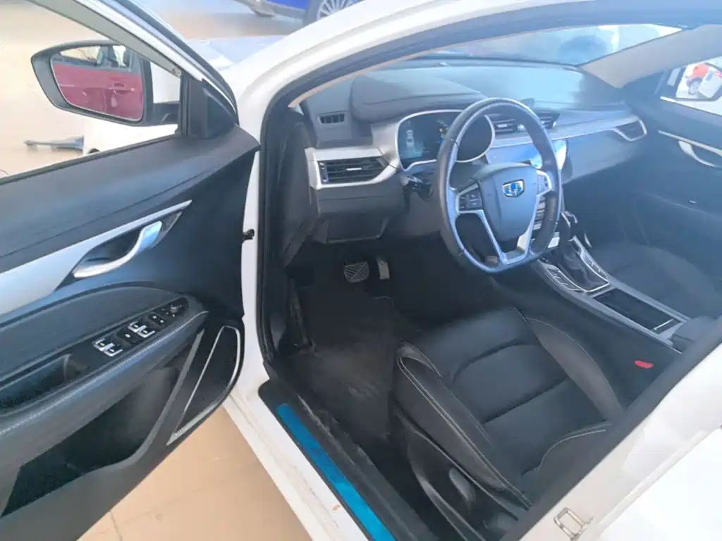 Geely Emgrand — миниатюра 16