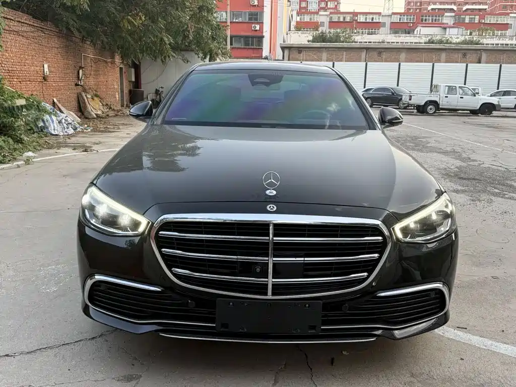 Mercedes-Benz S-Class — миниатюра 2